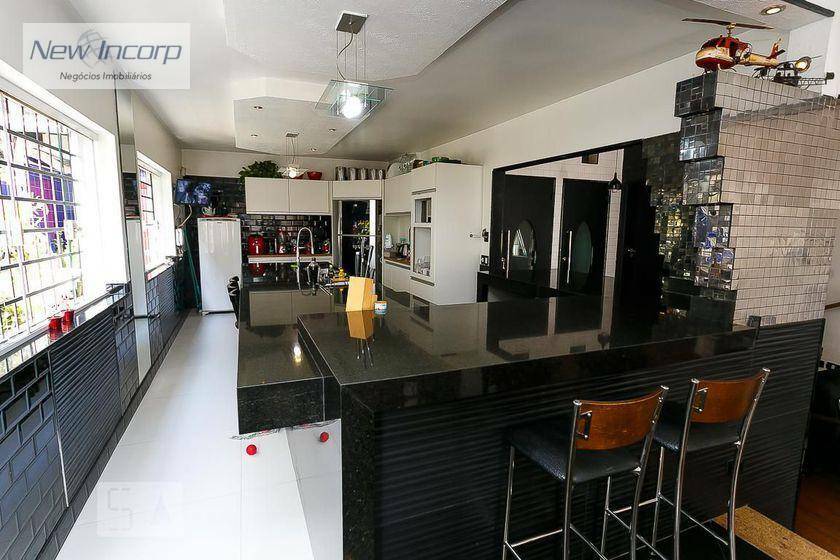 Sobrado à venda com 5 quartos, 380m² - Foto 13