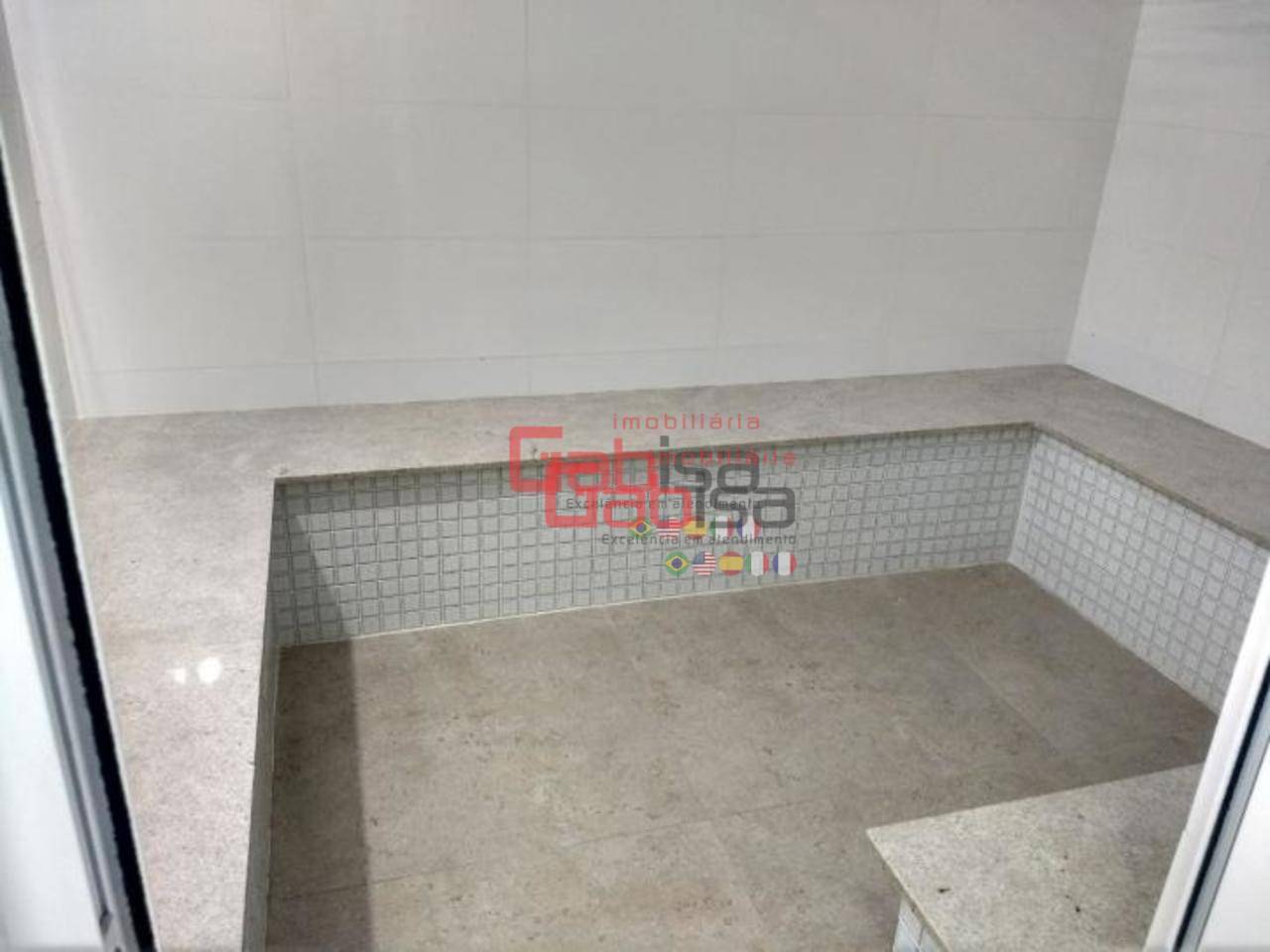 Apartamento para alugar com 3 quartos, 130m² - Foto 30