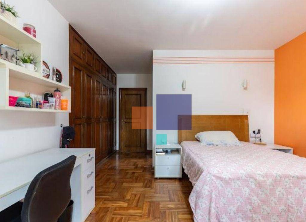 Casa à venda com 4 quartos, 363m² - Foto 25