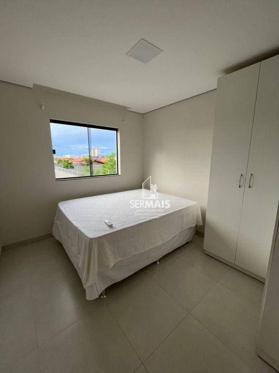 Apartamento à venda com 2 quartos, 66m² - Foto 17