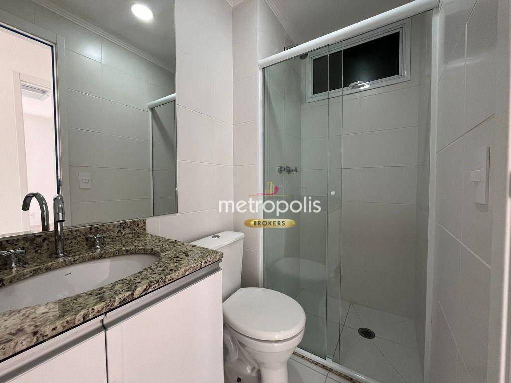 Apartamento para alugar com 2 quartos, 64m² - Foto 16