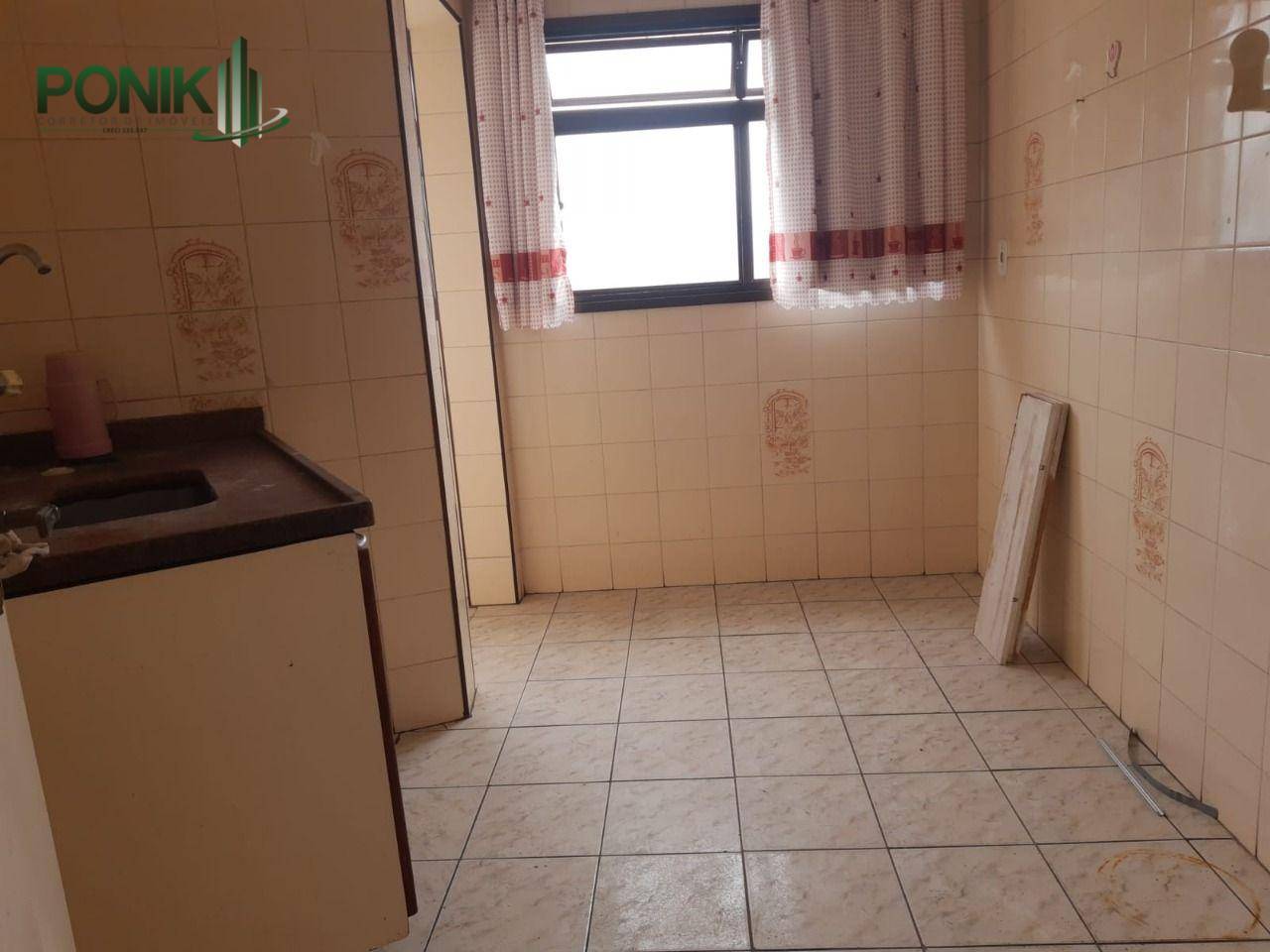 Apartamento à venda com 2 quartos, 55m² - Foto 9