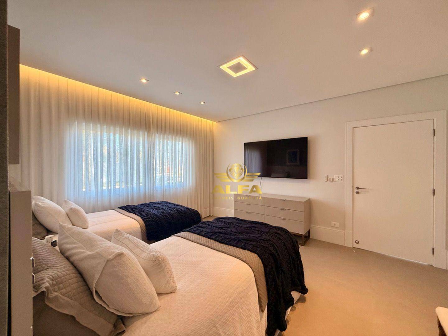 Casa de Condomínio à venda com 8 quartos, 1055m² - Foto 17