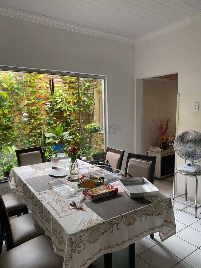 Casa à venda com 3 quartos, 100m² - Foto 10