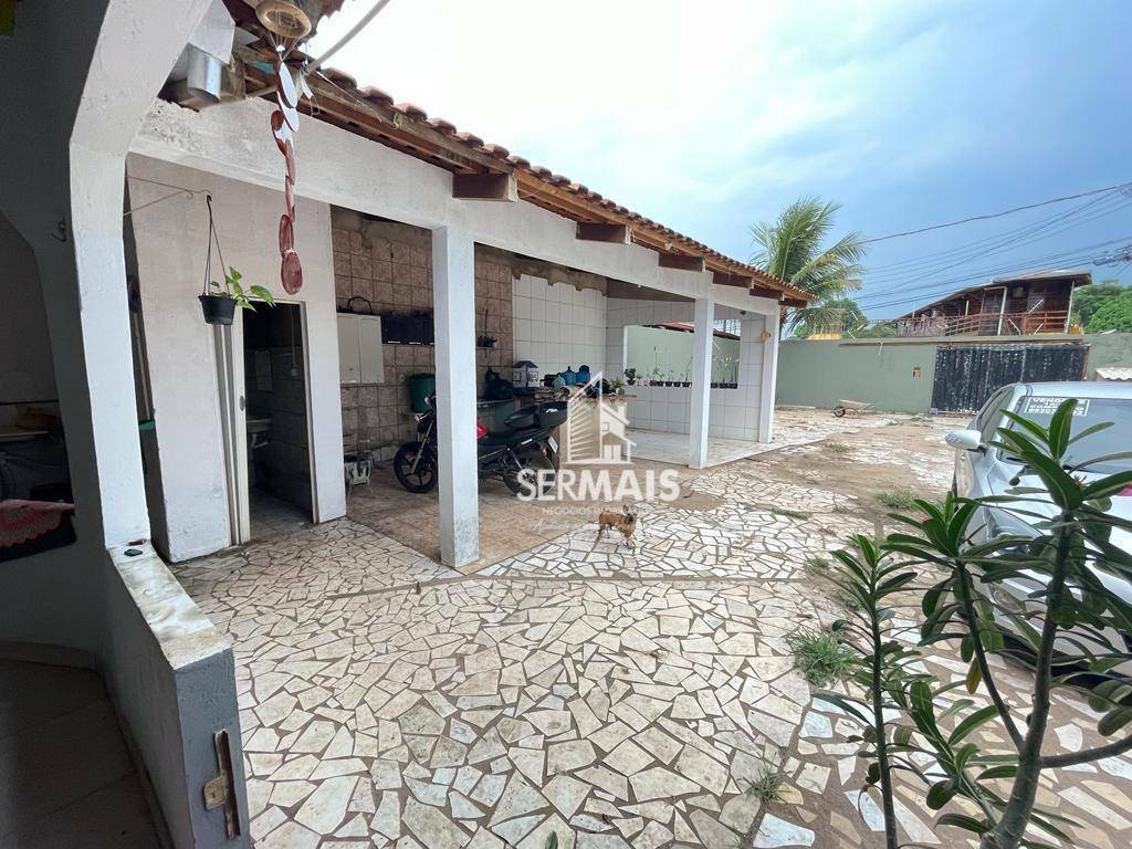 Casa à venda com 2 quartos, 90m² - Foto 2