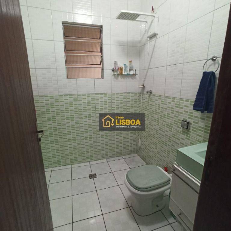 Casa para alugar com 2 quartos, 125m² - Foto 7