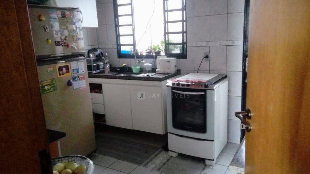 Sobrado à venda com 2 quartos, 68m² - Foto 6