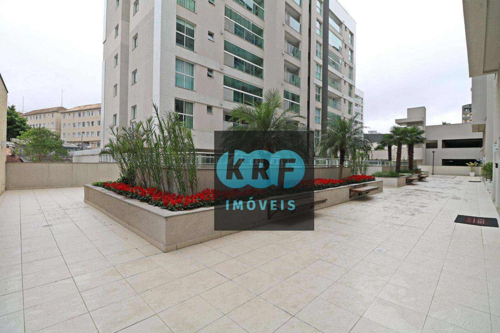 Apartamento para alugar com 2 quartos, 79m² - Foto 43