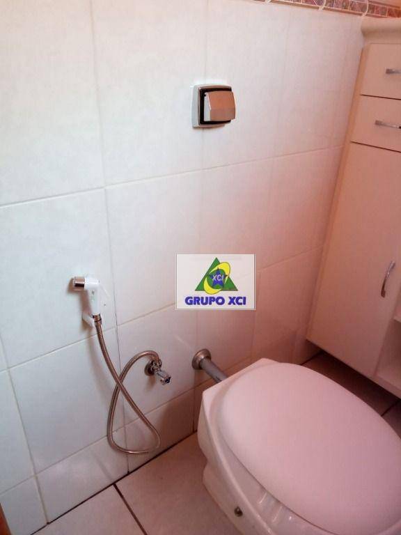 Casa de Condomínio à venda com 3 quartos, 350m² - Foto 17