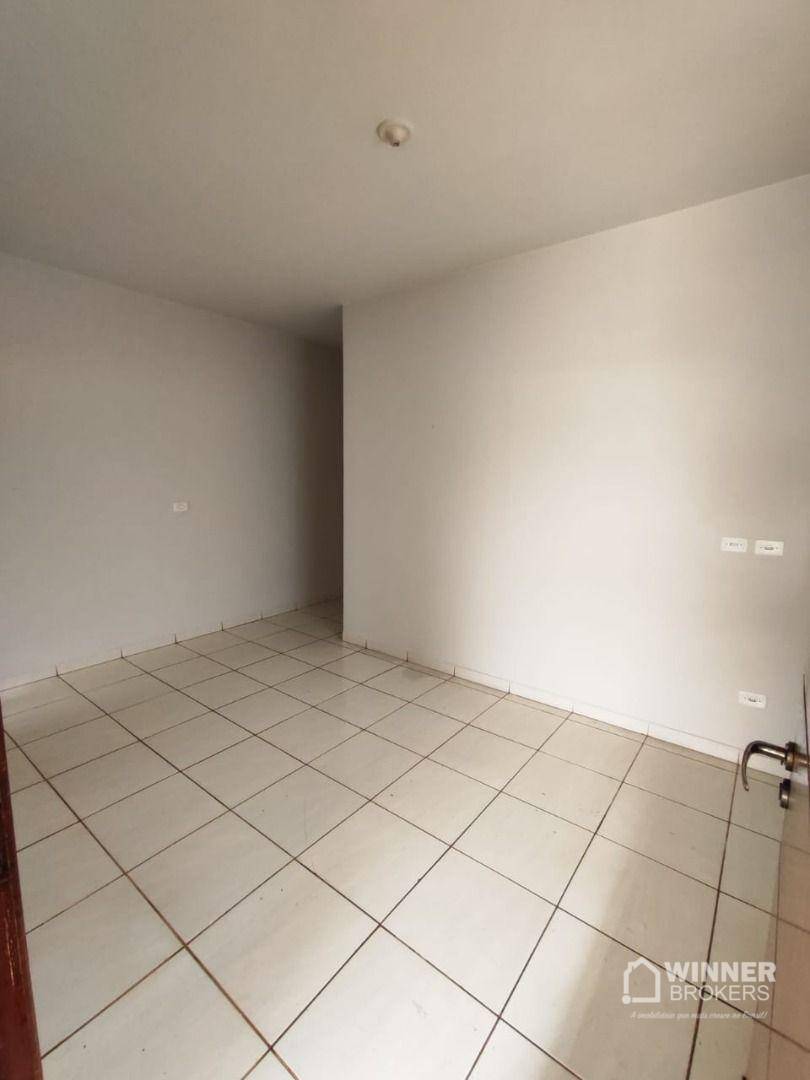 Casa à venda com 3 quartos, 81m² - Foto 5