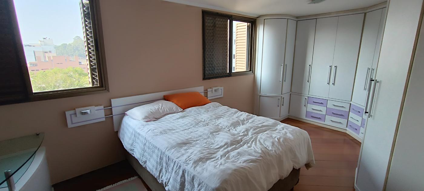 Cobertura à venda com 3 quartos, 360m² - Foto 11