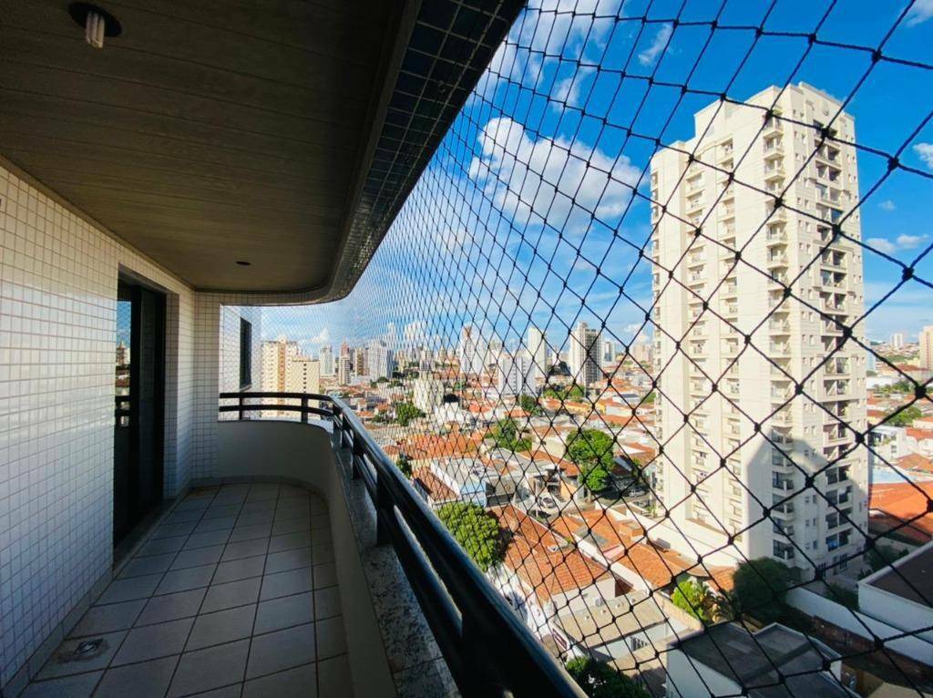 Apartamento à venda com 3 quartos, 168m² - Foto 10