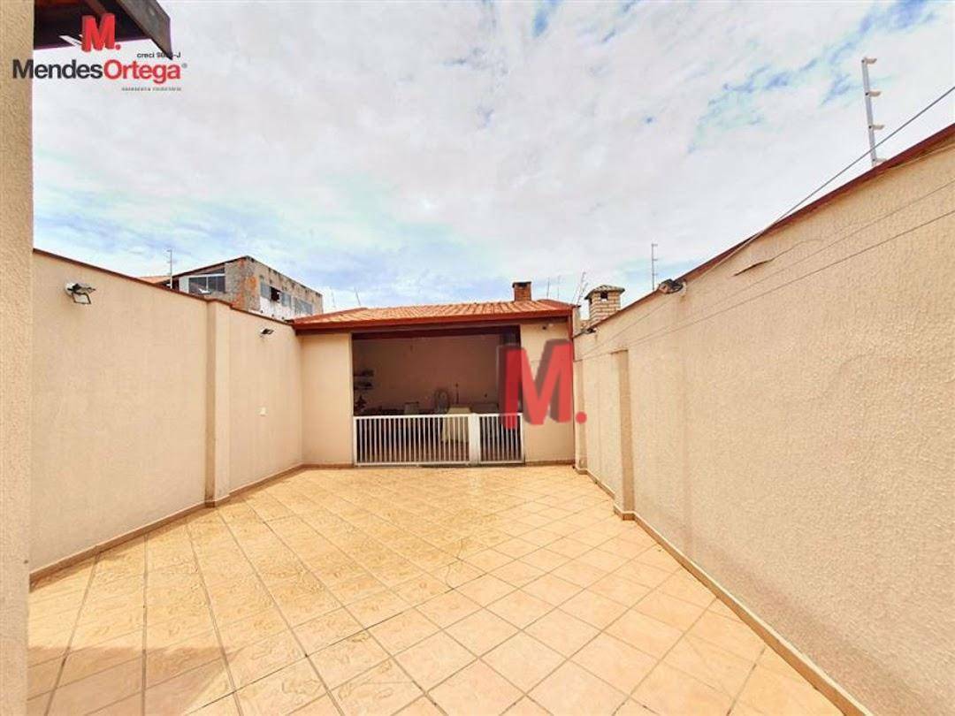 Casa à venda com 3 quartos, 193m² - Foto 26