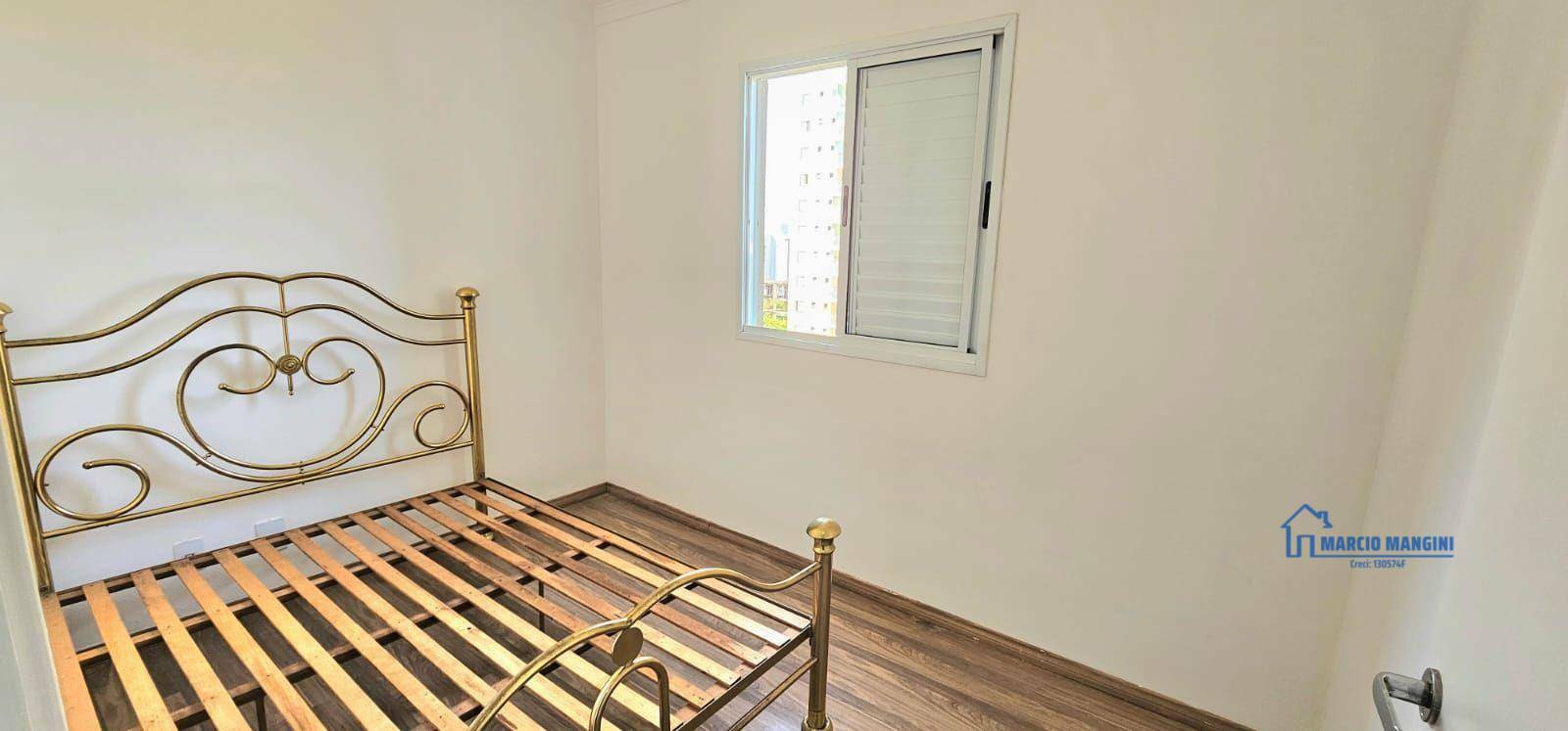 Apartamento à venda com 2 quartos, 90m² - Foto 4