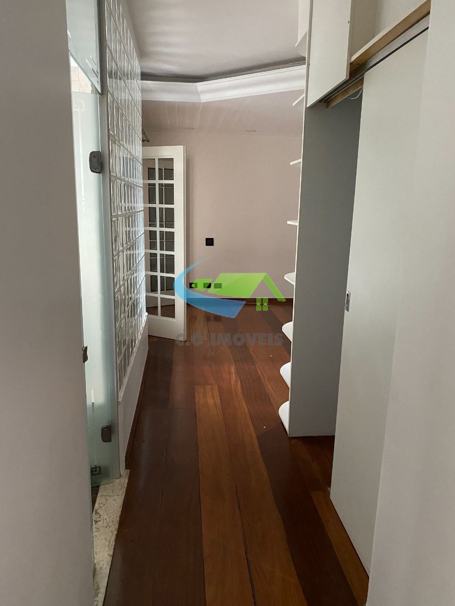 Casa à venda com 4 quartos, 383m² - Foto 15