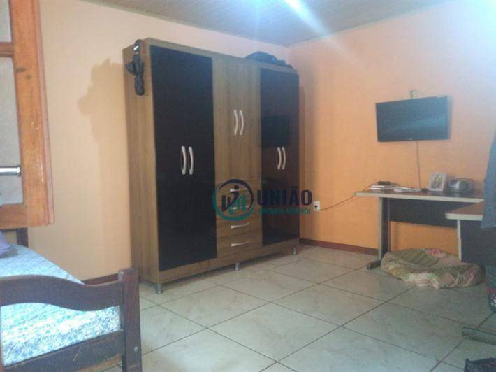 Casa à venda com 4 quartos, 200m² - Foto 8