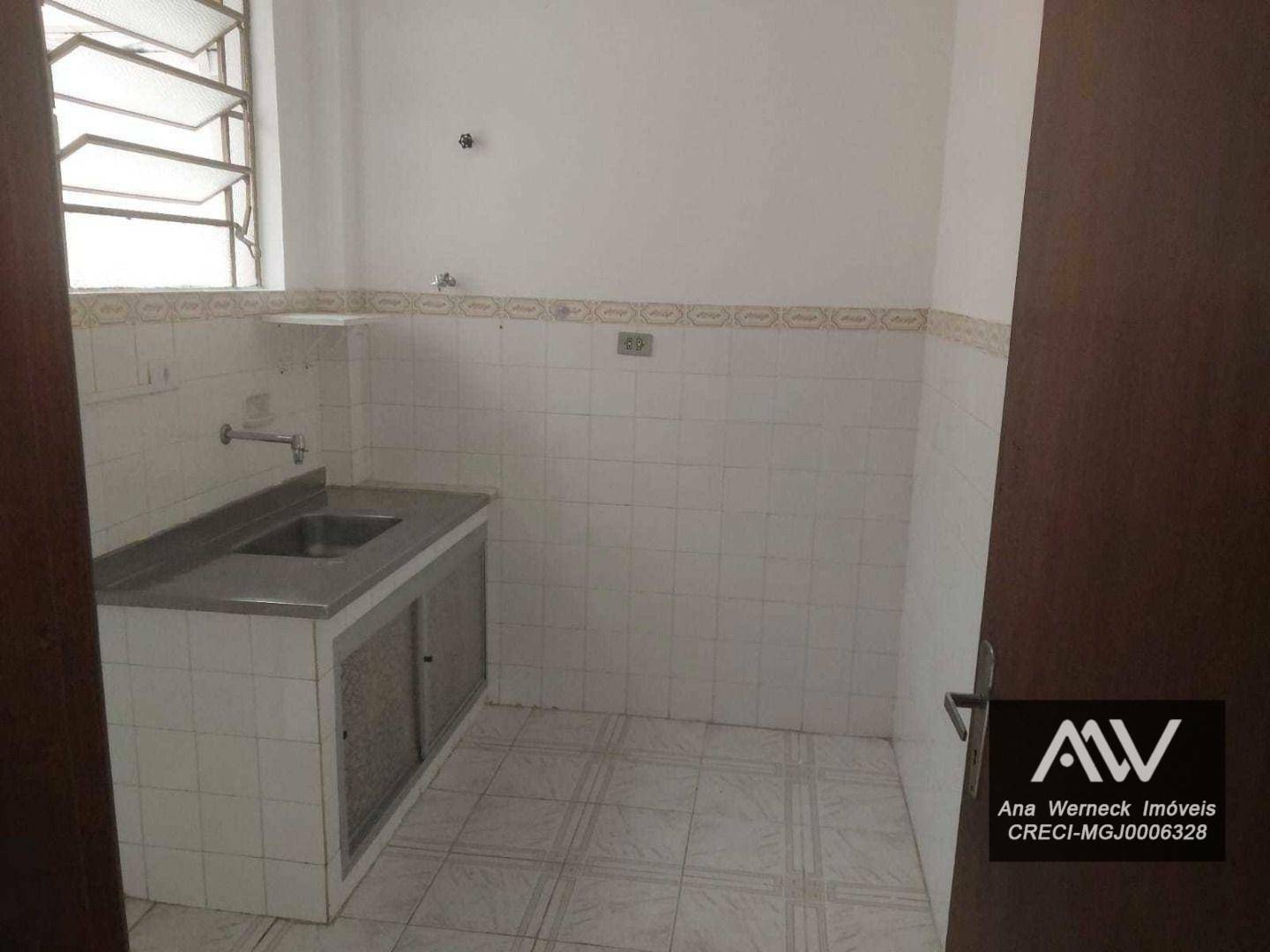 Apartamento para alugar com 2 quartos, 60m² - Foto 12