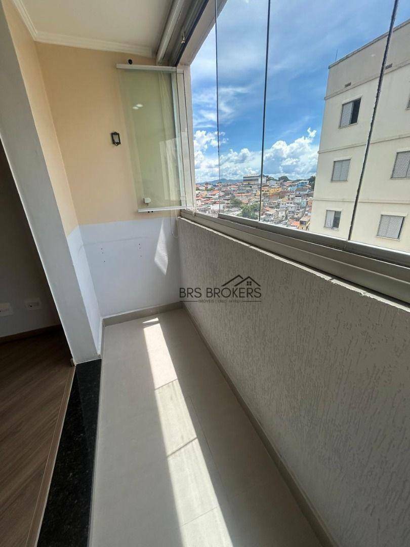 Apartamento para alugar com 2 quartos, 64m² - Foto 4