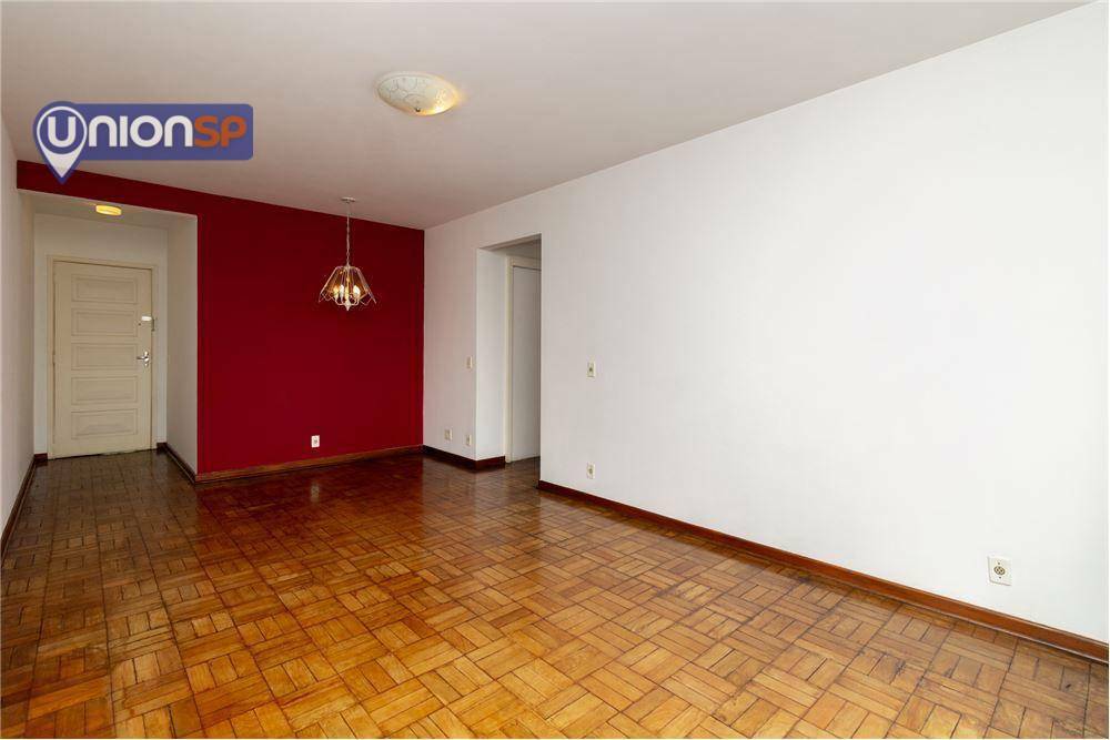 Apartamento à venda com 3 quartos, 110m² - Foto 2