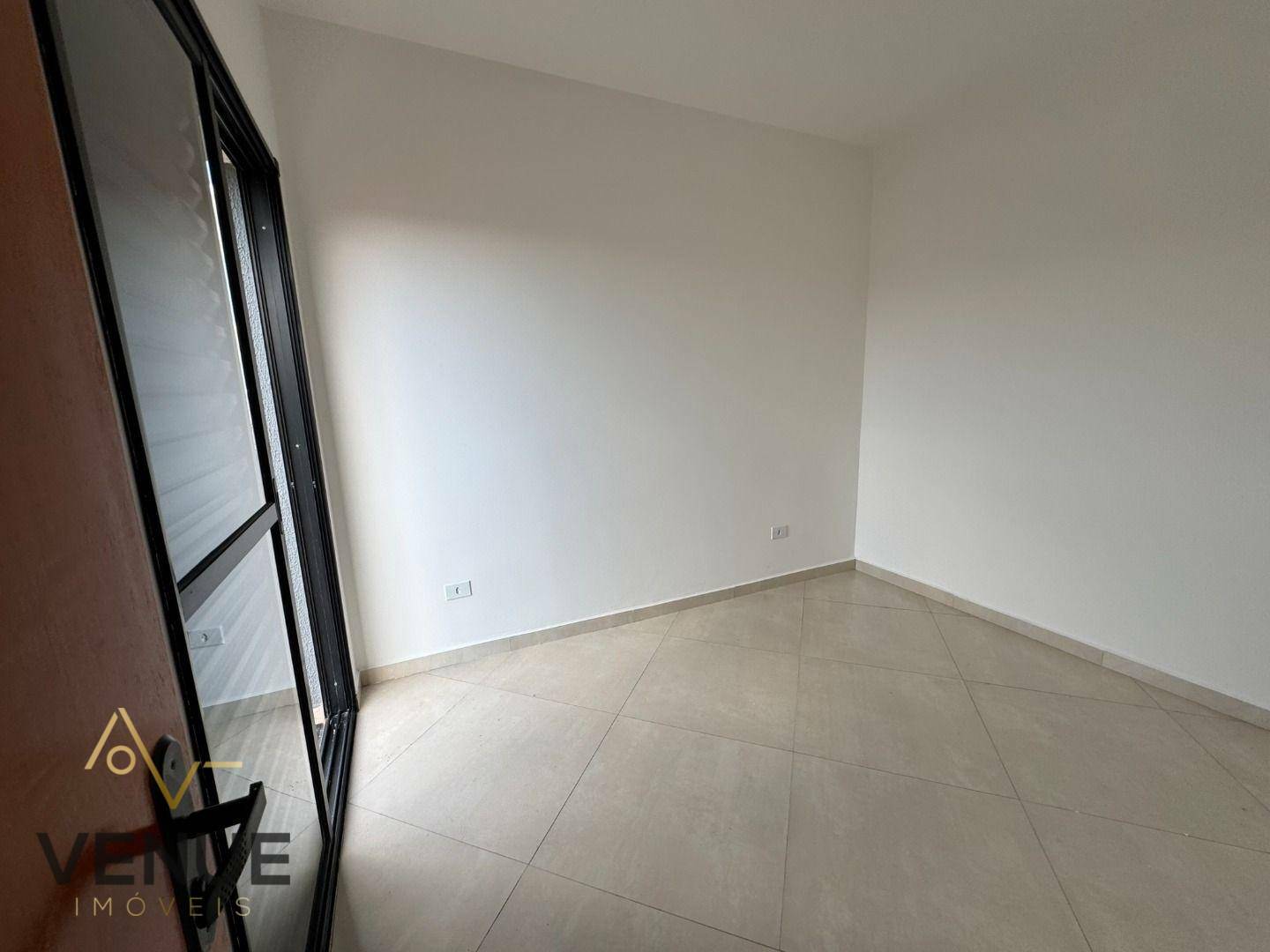 Apartamento à venda com 2 quartos, 67m² - Foto 16