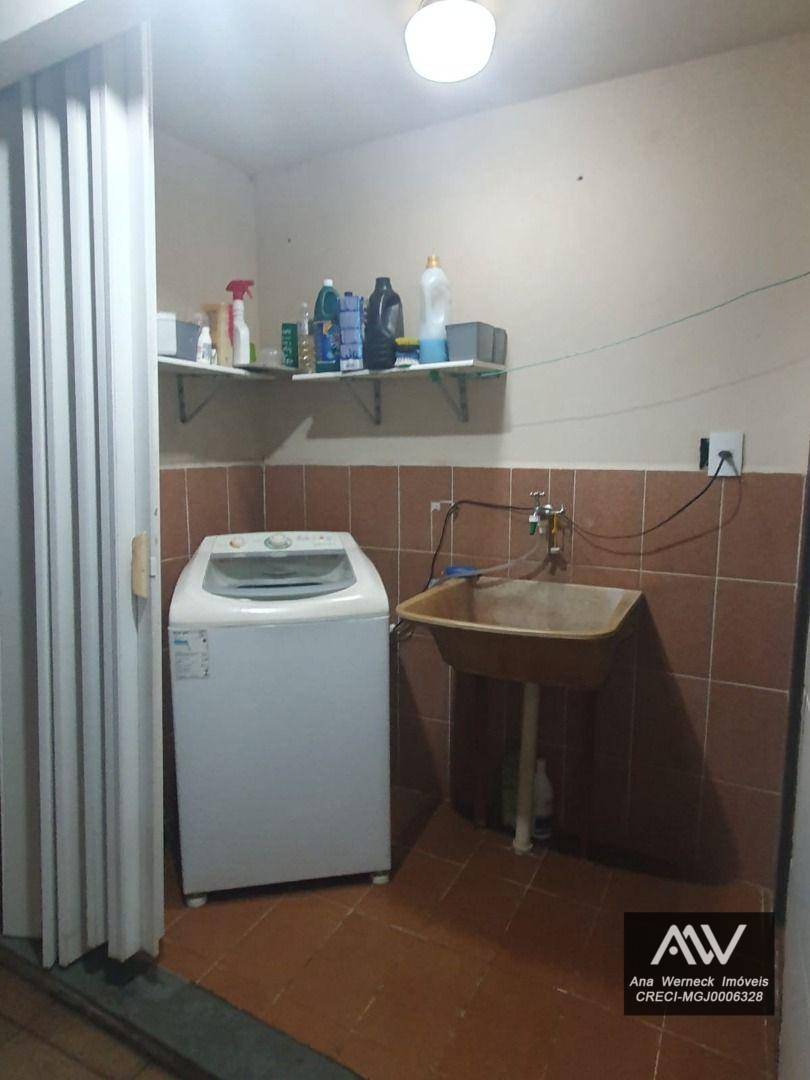 Casa à venda com 3 quartos, 90m² - Foto 15