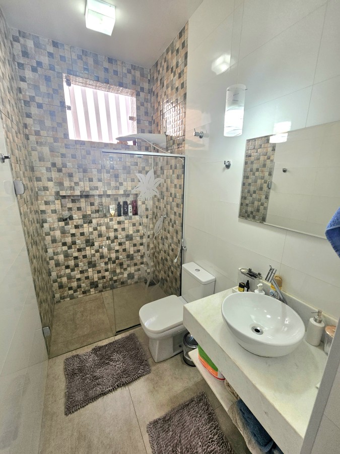 Casa à venda com 3 quartos, 250m² - Foto 14