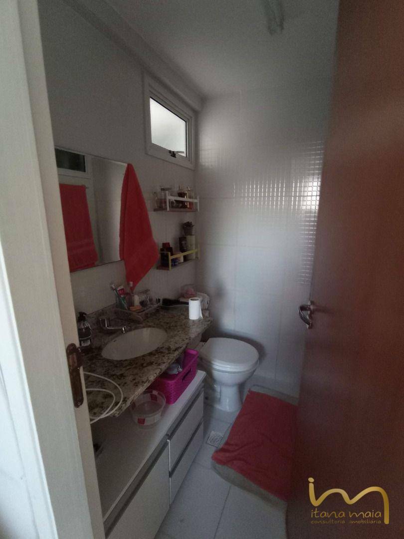 Apartamento à venda com 3 quartos, 70m² - Foto 10