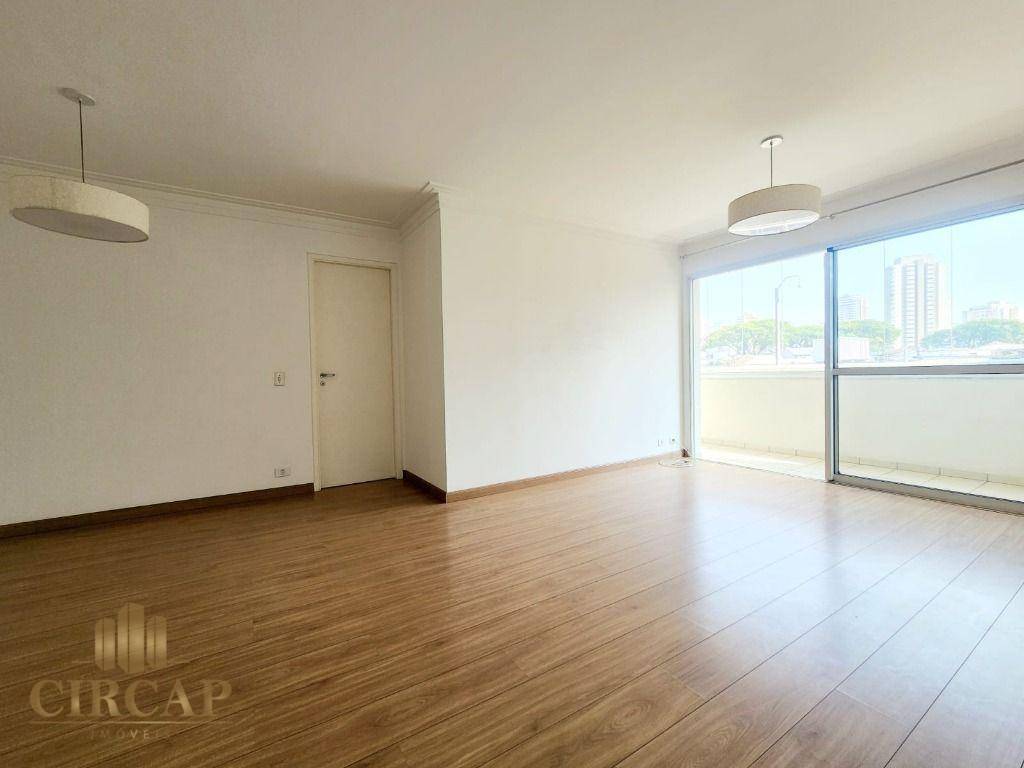 Apartamento à venda com 3 quartos, 103m² - Foto 1