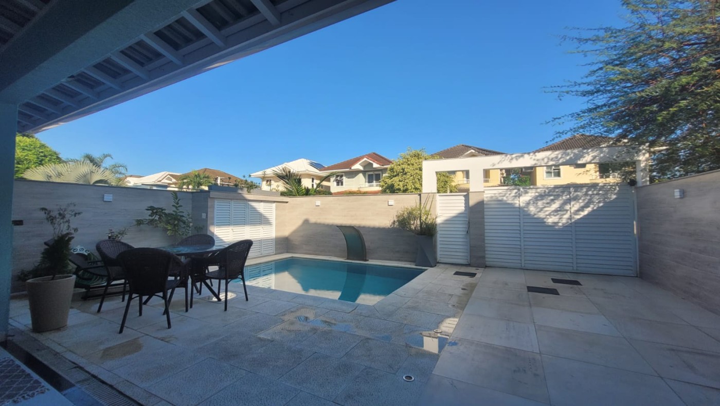 Apartamento à venda com 4 quartos, 180m² - Foto 8