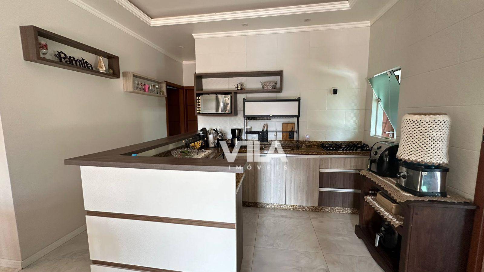 Casa, 4 quartos, 218 m² - Foto 4