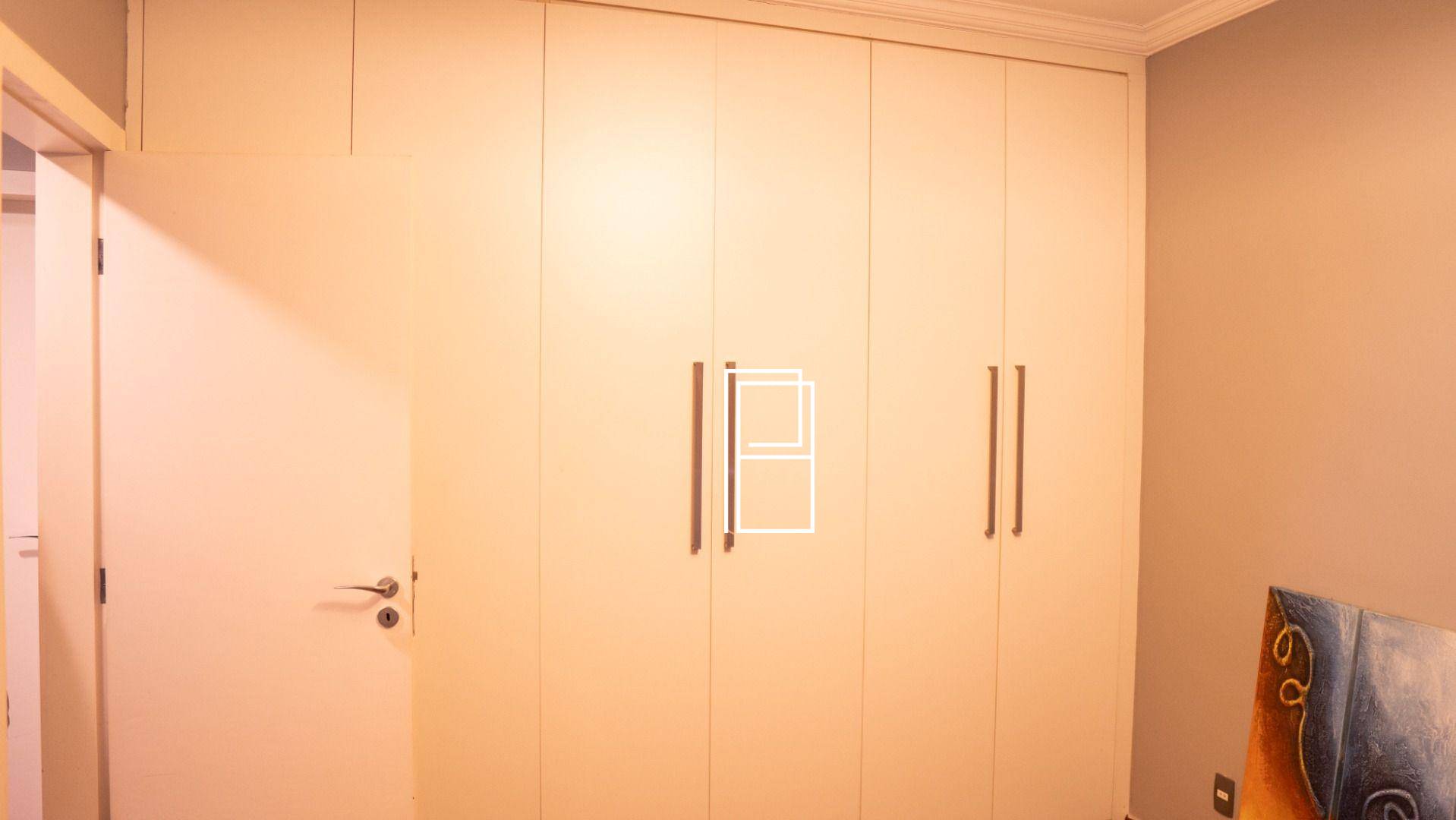 Casa à venda com 4 quartos, 300m² - Foto 33