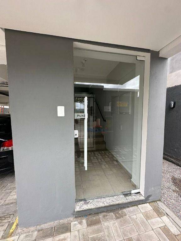 Apartamento à venda com 2 quartos, 50m² - Foto 2