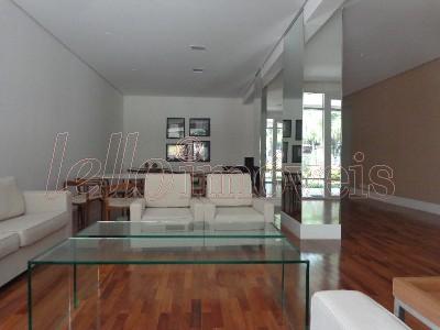 Apartamento para alugar com 3 quartos, 200m² - Foto 28