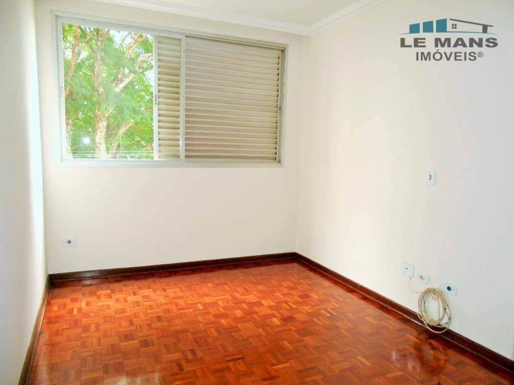 Apartamento à venda com 3 quartos, 120m² - Foto 10