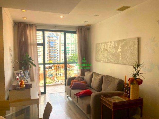 Apartamento à venda com 3 quartos, 110m² - Foto 10