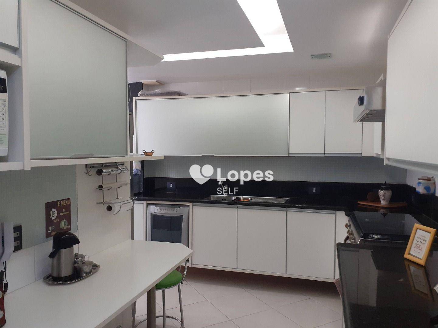 Apartamento à venda com 4 quartos, 158m² - Foto 9