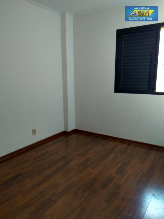 Apartamento à venda com 3 quartos, 98m² - Foto 22