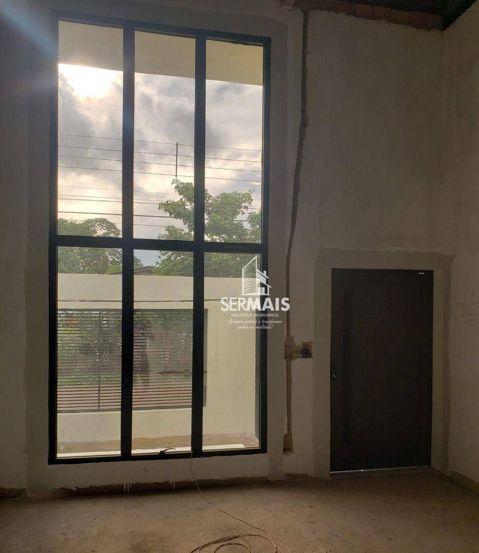 Casa, 3 quartos, 248 m² - Foto 2