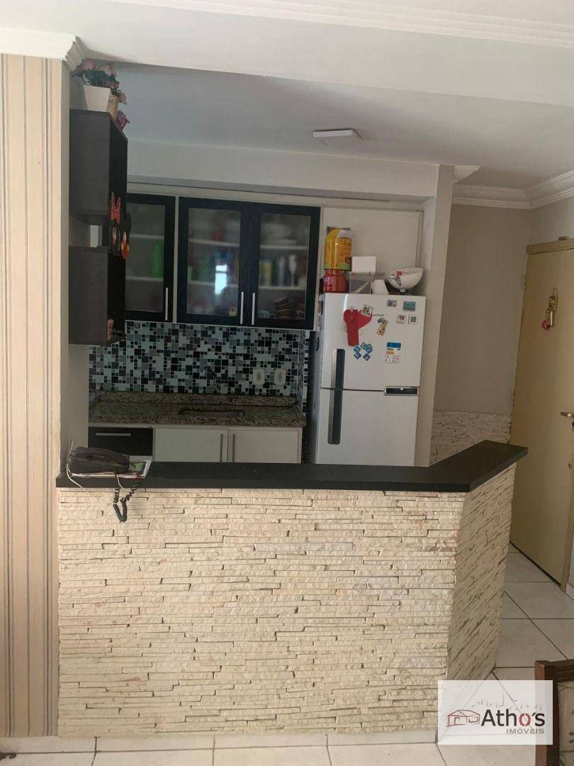 Apartamento para alugar com 2 quartos, 60m² - Foto 4