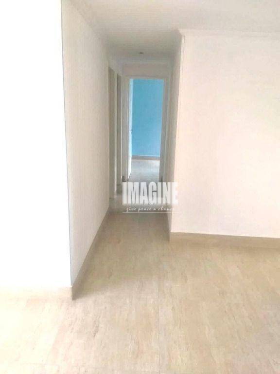 Apartamento à venda com 3 quartos, 72m² - Foto 3