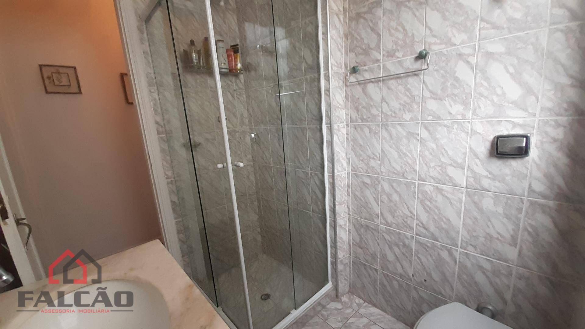 Apartamento à venda com 2 quartos, 62m² - Foto 7