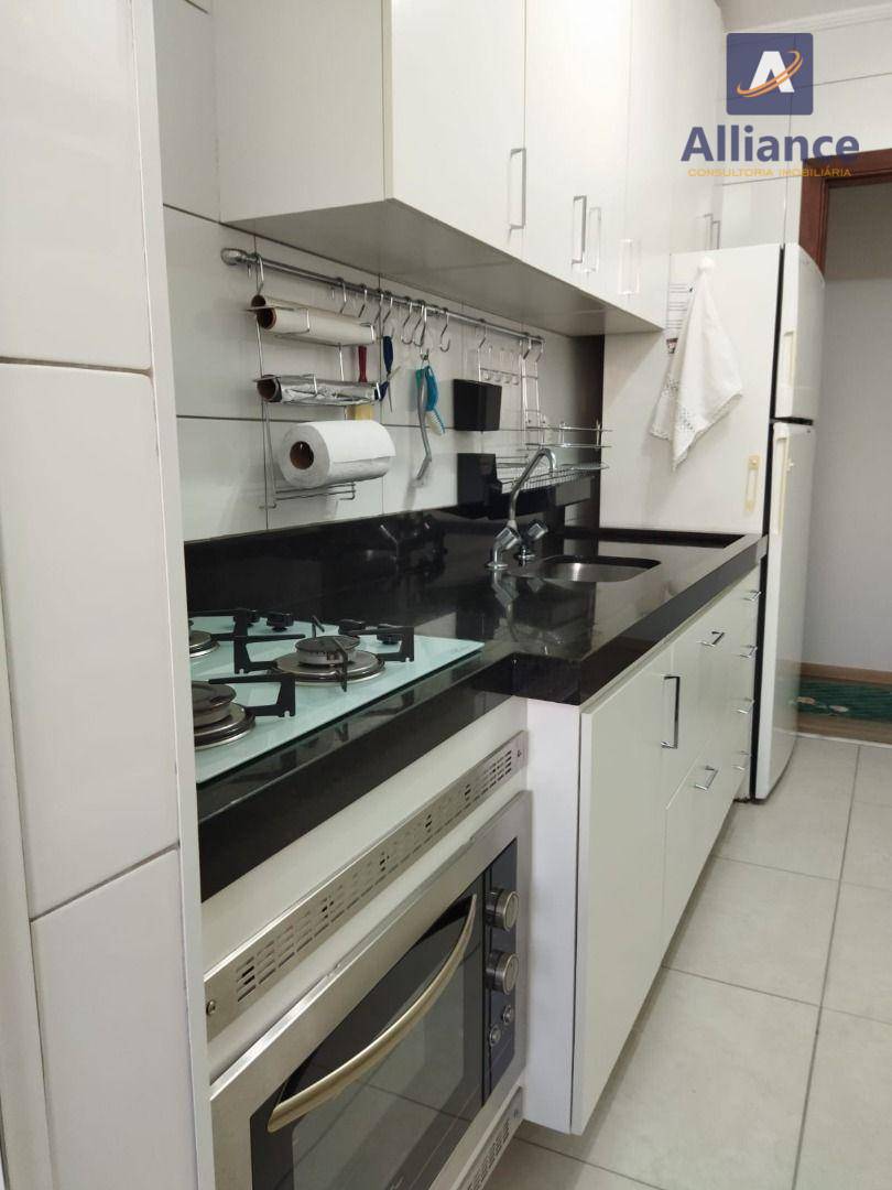 Apartamento à venda com 2 quartos, 61m² - Foto 20