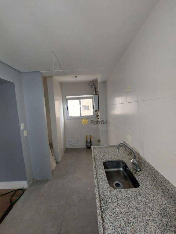 Apartamento à venda com 2 quartos, 70m² - Foto 27