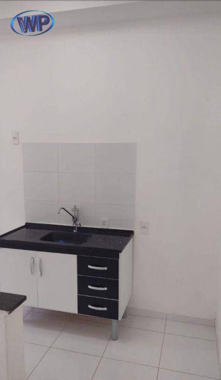 Apartamento à venda com 2 quartos, 45m² - Foto 2