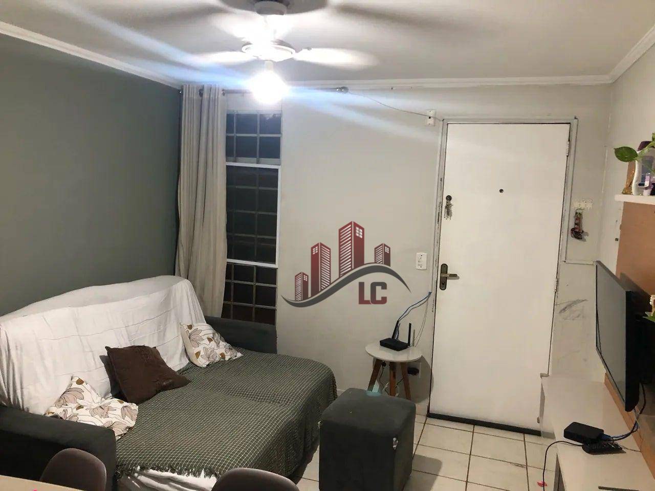 Apartamento para alugar com 2 quartos, 55m² - Foto 6