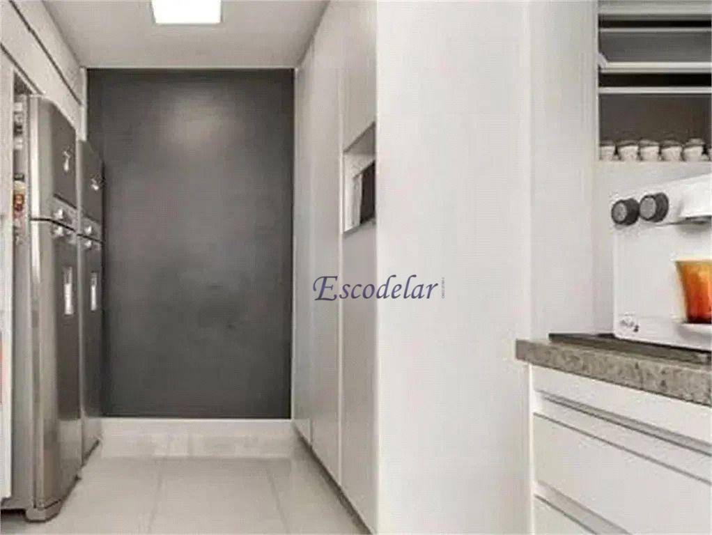 Apartamento à venda com 3 quartos, 204m² - Foto 16