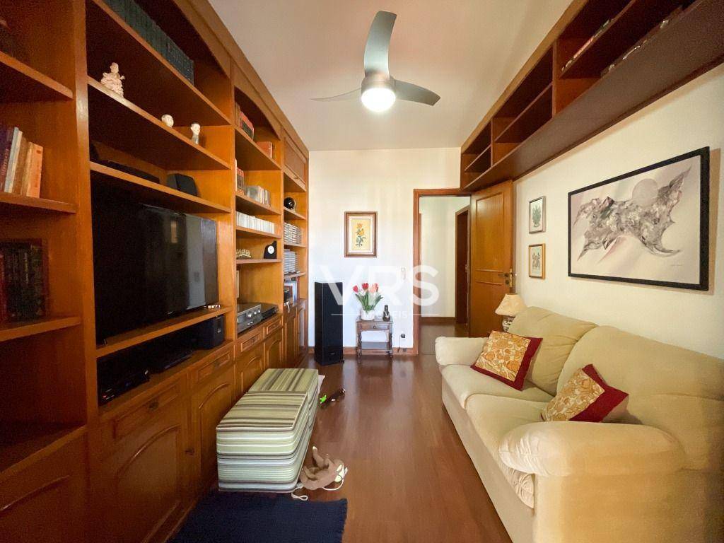 Apartamento à venda com 4 quartos, 167m² - Foto 35
