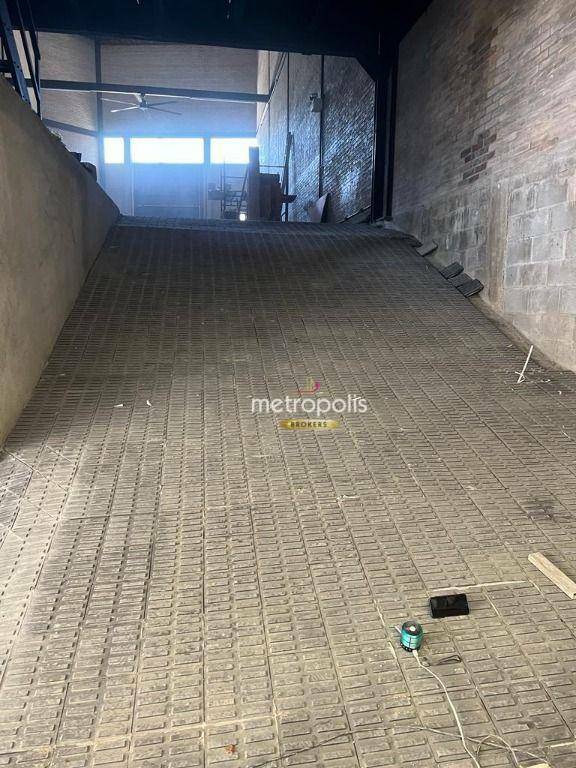 Depósito-Galpão-Armazém para alugar, 600m² - Foto 3