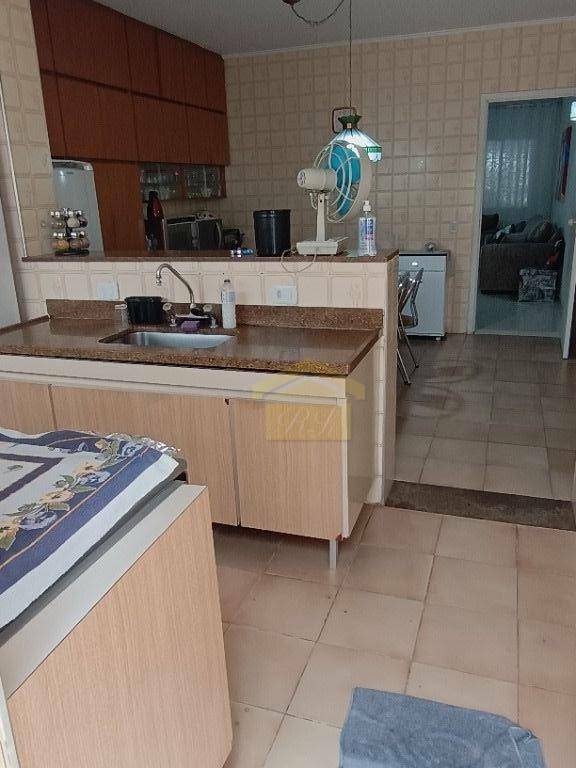 Sobrado à venda com 2 quartos, 110m² - Foto 13