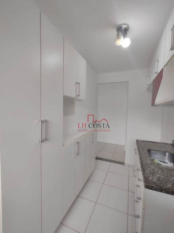 Apartamento à venda com 3 quartos, 70m² - Foto 35